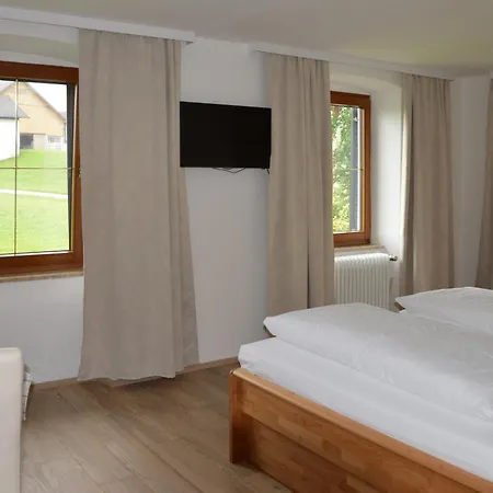 Farm stay Zenzlgut Tiefgraben